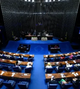 Diferença entre deputado federal, estadual e senador, O que faz um deputado federal, O que faz um deputado estadual, O que faz um senador, Qual é a diferença entre deputado e senador, Quantos senadores cada estado tem, Quem tem o mandato mais longo