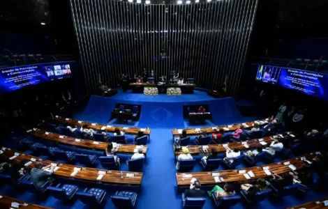 Diferença entre deputado federal, estadual e senador, O que faz um deputado federal, O que faz um deputado estadual, O que faz um senador, Qual é a diferença entre deputado e senador, Quantos senadores cada estado tem, Quem tem o mandato mais longo