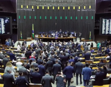 qual é a função de um deputado federal, o que faz um deputado federal, o trabalho de um deputado federal em 2026, Quanto ganha um deputado federal, Quantos deputados federais tem o Brasil, Quanto tempo dura o mandato de deputado federal, Como o deputado federal é eleito, Tem 2º turno para deputado federal